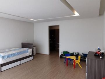 # Casa Amueblada en Residencial Dolores, 3 Pisos, 5 Recámaras. Pachuca, Hidalgo