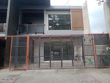 For Sale! Duplex House and Lot 4 Bedroom in Antipolo Valley Subdivision
