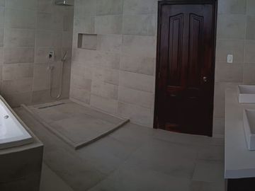 Casa de venta en urbanización en manta zona sur