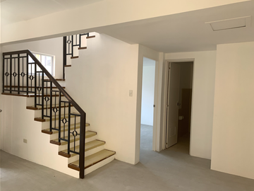 5BR House and Lot for Sale at Carson, Daan Hari, Cavite