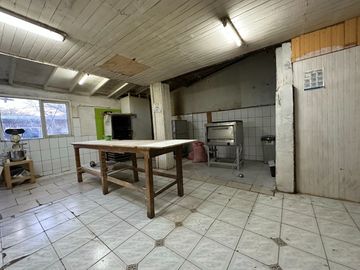 Se Vende Consolidada Panaderia Minimarket DIN-DON en comuna de Paillaco, Región de Los Ríos.