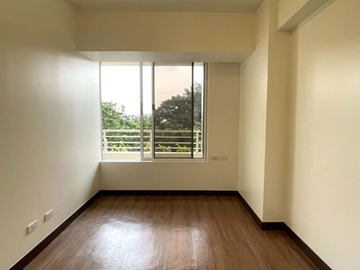 2BR, RFO Condo sale in Panay Ave. near GMA 7, Quezon Ave. MRT Station, Centris Mall, Vertis North