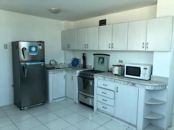 DE OPORTUNIDAD VENDO HERMOSO DEPARTAMENTO TOTALMENTE AMOBLADO EN CRUCITA