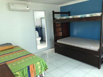DE OPORTUNIDAD VENDO HERMOSO DEPARTAMENTO TOTALMENTE AMOBLADO EN CRUCITA