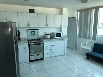 DE OPORTUNIDAD VENDO HERMOSO DEPARTAMENTO TOTALMENTE AMOBLADO EN CRUCITA