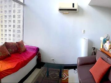 1BR Loft Type Unit For Sale at Unit Bellagio 3, Taguig