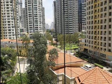 1BR Loft Type Unit For Sale at Unit Bellagio 3, Taguig