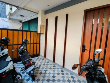 DIJUAL RUMAH KOST EXCLUSIVE FULL OCUVANCY AREA GAJAHMADA JAKARTA PUSAT