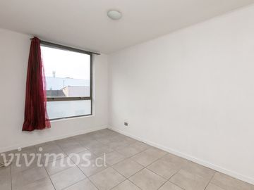 2 Dormitorios + 1 Baño + Bodega en el Centro de Santiago, Metro Matta (L3) .