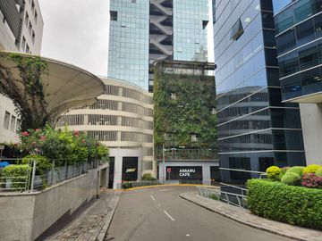 Oficina Implementada en La Torre Camino Real, San Isidro - 367 m²