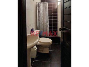 Vendo Depa 1° Piso De 92 M2 + Estacionamiento En Alameda Del Golf $99,000. ID 1074196