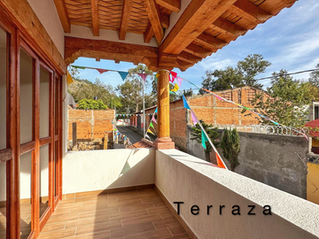 Casa Nueva Privada Patzcuaro 4 Recamaras RoofGarden Asador terraza cerca de la plaza