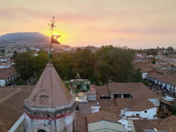 Casa Nueva Privada Patzcuaro 4 Recamaras RoofGarden Asador terraza cerca de la plaza