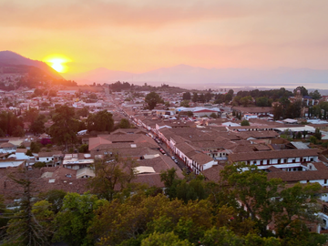 Casa Nueva Privada Patzcuaro 4 Recamaras RoofGarden Asador terraza cerca de la plaza
