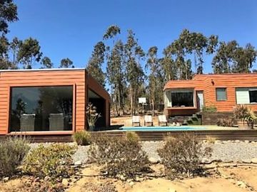 VENDE PARCELA CON CASA, CONDOMINIO BOSQUEMAR DE TUNQUEN, ALGARROBO, 4 DORMITORIOS, 5 BAÑOS, PISCINA, TERRAZA Y QUINCHO, FRENTE A SANTUARIO DE LA NATUR