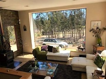 VENDE PARCELA CON CASA, CONDOMINIO BOSQUEMAR DE TUNQUEN, ALGARROBO, 4 DORMITORIOS, 5 BAÑOS, PISCINA, TERRAZA Y QUINCHO, FRENTE A SANTUARIO DE LA NATUR