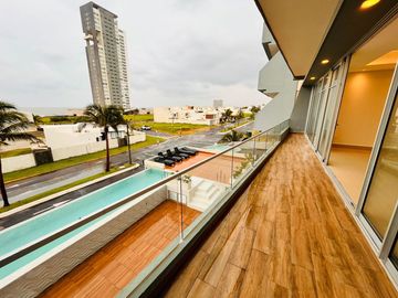 Departamento en Venta en Veracruz con Vista Al Mar, Fracc. Playas del Conchal.