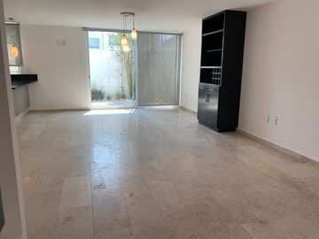 Vendo casa en Parque Habana