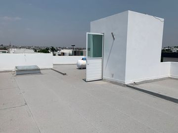 Vendo casa en Parque Habana