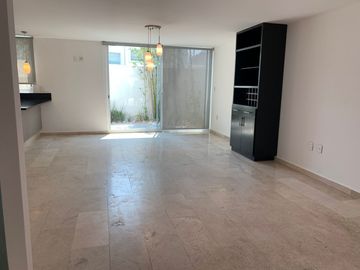Vendo casa en Parque Habana