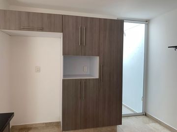 Vendo casa en Parque Habana