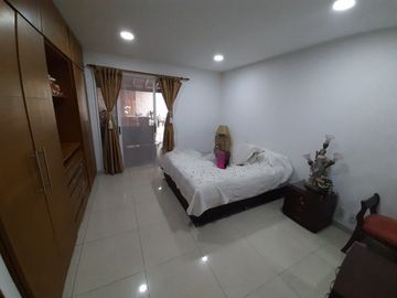 VENDO HERMOSO APARTAMENTO TIPO CASA UBICACION ESTRATEGICA