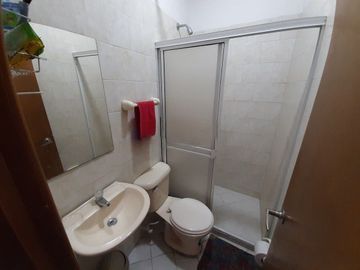 VENDO HERMOSO APARTAMENTO TIPO CASA UBICACION ESTRATEGICA