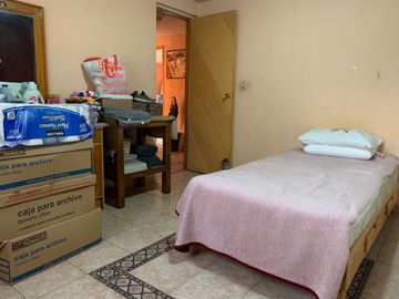 CONFORTBALE CASA EN ZONA RESIDENCIAL