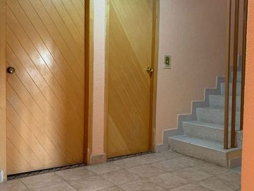 CONFORTBALE CASA EN ZONA RESIDENCIAL