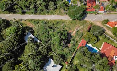 TERRENO DENTRO DE FRACC TICUMAN AMPLIAS CALLES CLIMA Y SEGURIDAD