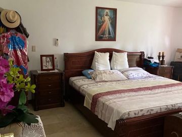 venta casa de un piso al frente del lago de la babilla - ciudad jardín.