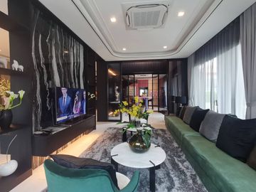 ● Type Conithain Style Modern Colonnade​ ● Single house 2 Storey, 4 Beds, 4 Parking | 101.6 sq.w. 514 sq.m. | Near Near Central Westville 7 mins., Ban