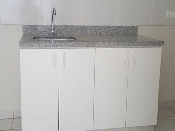 VENTA DE CASA EN CONDOMINIO LOS SAUCES Espaldas de la Universidad SIPÁN