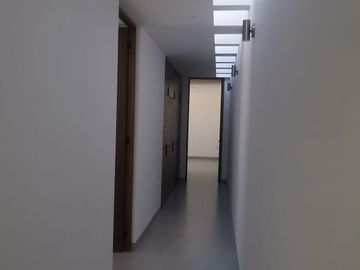 Casa en Venta en BOSQUES DEL REFUGIO,  Cada recamara con baño