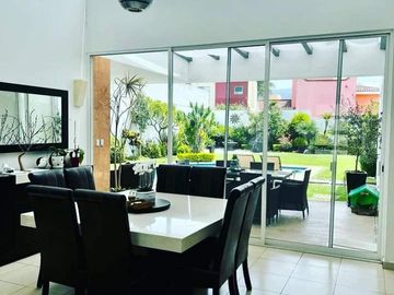 VENTA Residencia en fraccionamiento Real tetela Cuernavaca, Morelos.