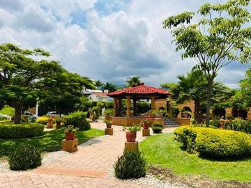 VENTA Residencia en fraccionamiento Real tetela Cuernavaca, Morelos.