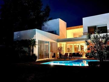 VENTA Residencia en fraccionamiento Real tetela Cuernavaca, Morelos.