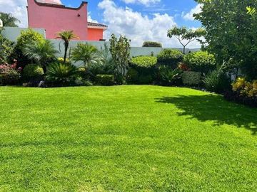 VENTA Residencia en fraccionamiento Real tetela Cuernavaca, Morelos.