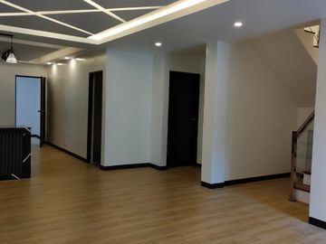 FOR SALE NEW ELEGANT MODERN HOUSE IN ANGELES CITY PAMPANGA NEAR CLARK