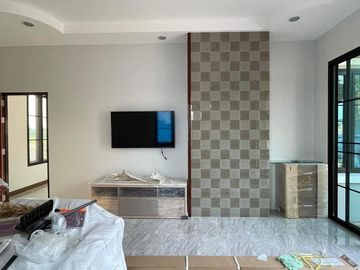 Detached 2-Storey 5 Bedroom House in San Sai for Sale