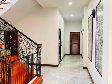 Detached 2-Storey 5 Bedroom House in San Sai for Sale