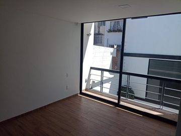 VENTA DE CASA EN LOMAS DEL MARMOL