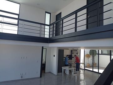 VENTA DE CASA EN LOMAS DEL MARMOL