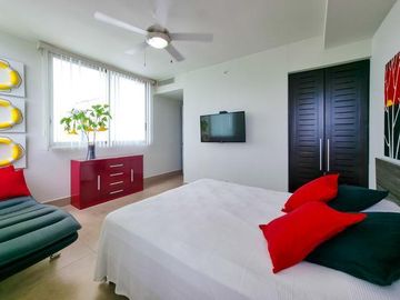 VENTA DE APARTAMENTO CON VISTA AL MAR