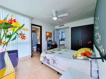 VENTA DE APARTAMENTO CON VISTA AL MAR