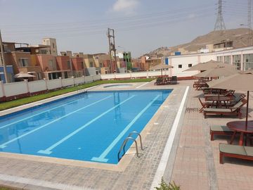 Casa en Venta en Villa Club III - 2 Pisos - Carabayllo (Pvega)