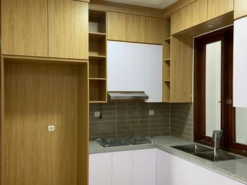 Rumah Dalam Komplek Diperbatasan Deplu, Larangan Siap Huni 2,95 M