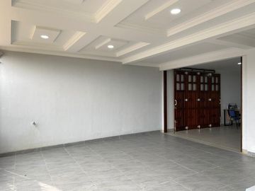 Rumah Dalam Komplek Diperbatasan Deplu, Larangan Siap Huni 2,95 M