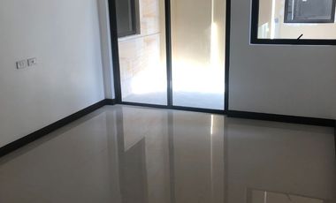 Radiance Residences Gem For SALE : Spacious 4 Bedroom Townhouse in Quezon City with Balcony & Basement Parking!