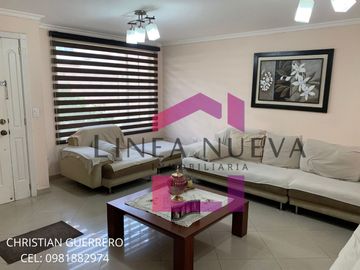 Casa en venta cerca de la avenida Teodoro Gomez de la Torre, conjunto privado